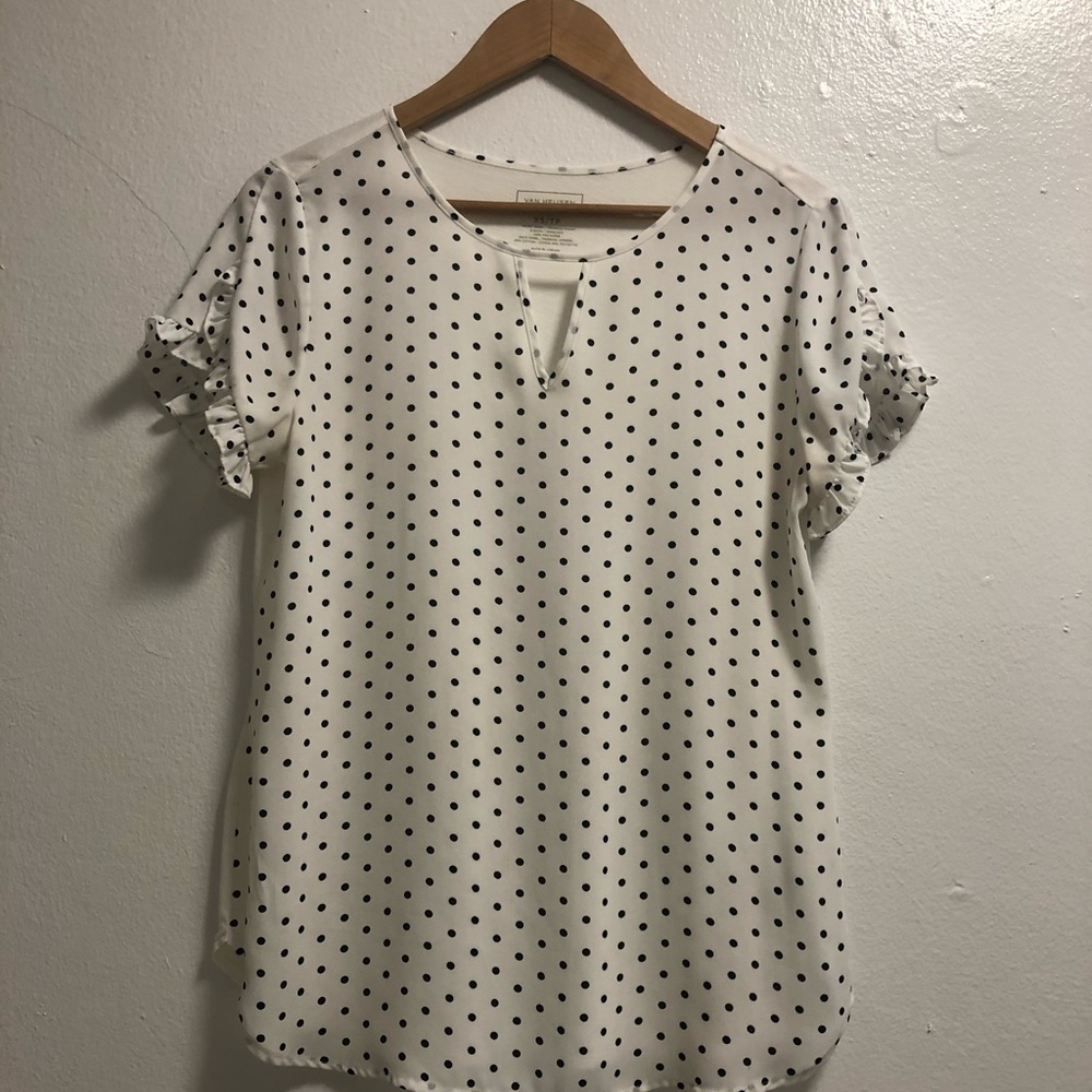 Van Heusen Top White w/ black polka dots